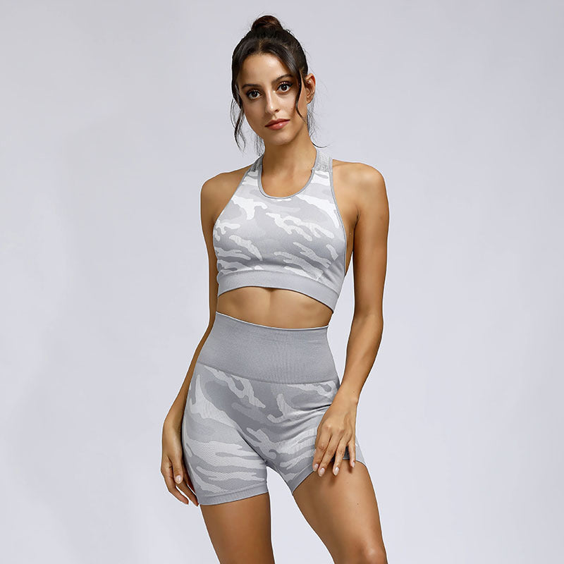 2020 New Seamless Knitted Camouflage Gym Workout Set